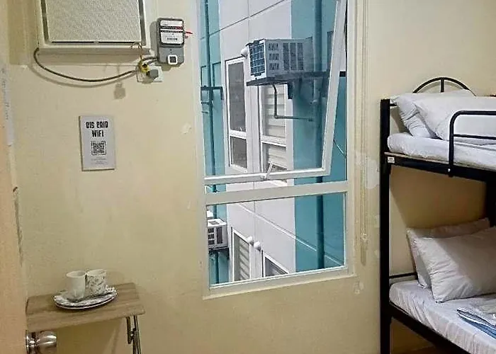 Female/couple Only Budget Place Within The 1 Hotel Manila